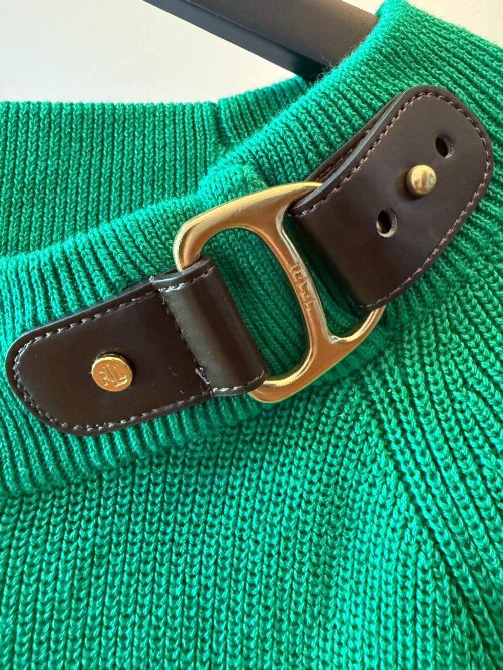 Ralph Lauren Black Label Emerald Green Sweater Size Medium Equestrian Buckle - Picture 3 of 4